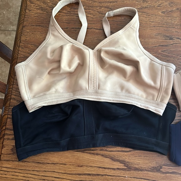 Lot of 4 soma bras: 38D - Picture 2 of 5